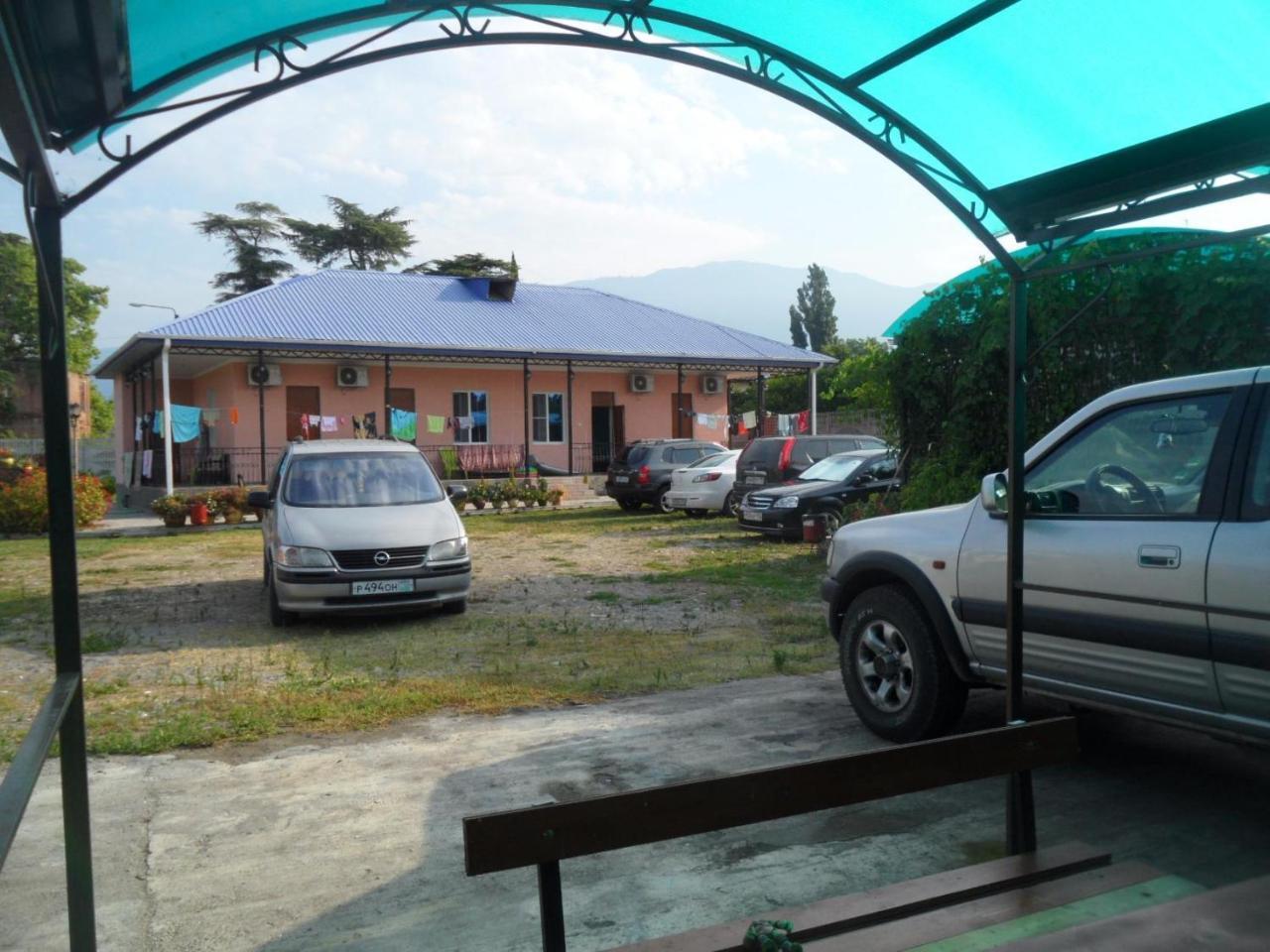 Galina Guest House Alakhadzi Ngoại thất bức ảnh