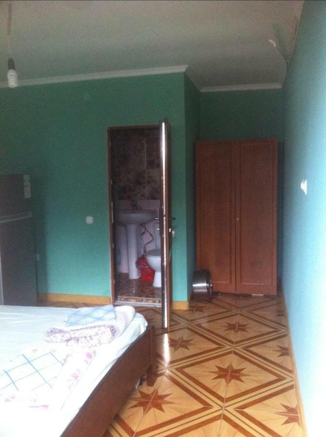 Galina Guest House Alakhadzi Ngoại thất bức ảnh